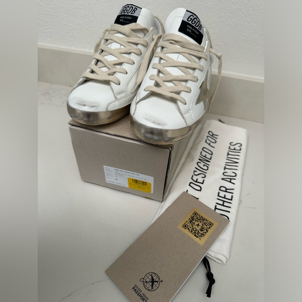 NWT Golden Goose Women Sneaker White & Gold sz 38 - Picture 2 of 14